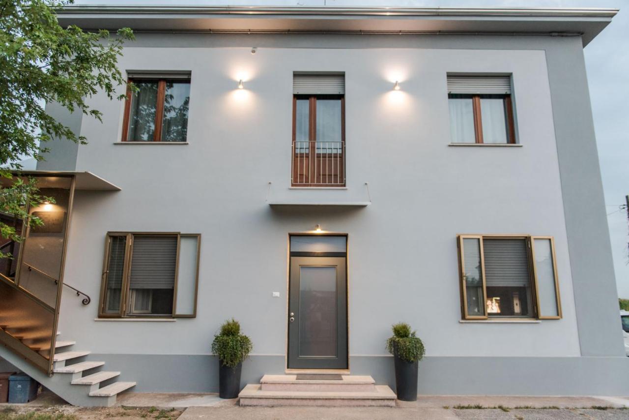 Casa Anita B&B Design Castel dʼArio Zewnętrze zdjęcie